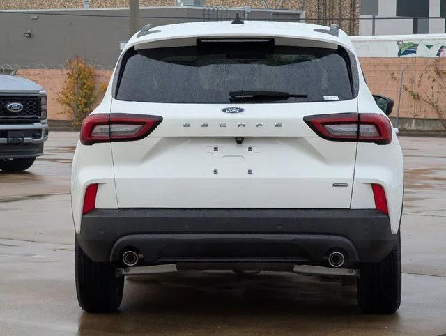 new 2025 Ford Escape car, priced at $33,647