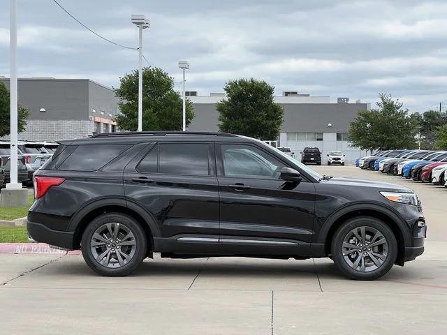 new 2024 Ford Explorer car, priced at $42,355