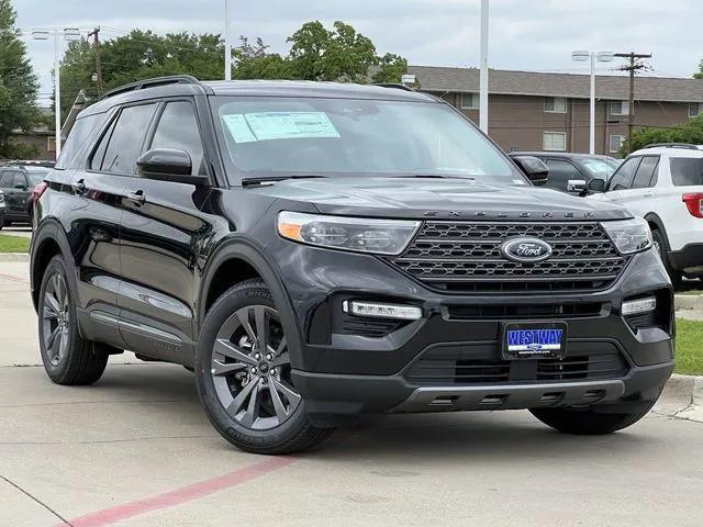 new 2024 Ford Explorer car, priced at $42,355