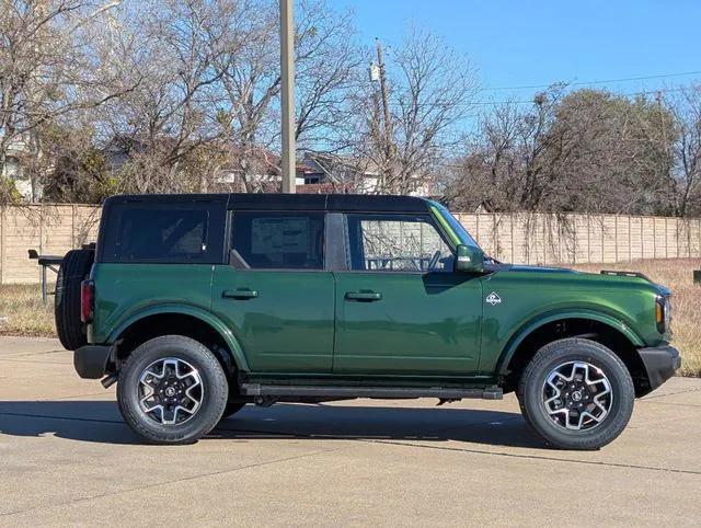 new 2024 Ford Bronco car, priced at $53,675