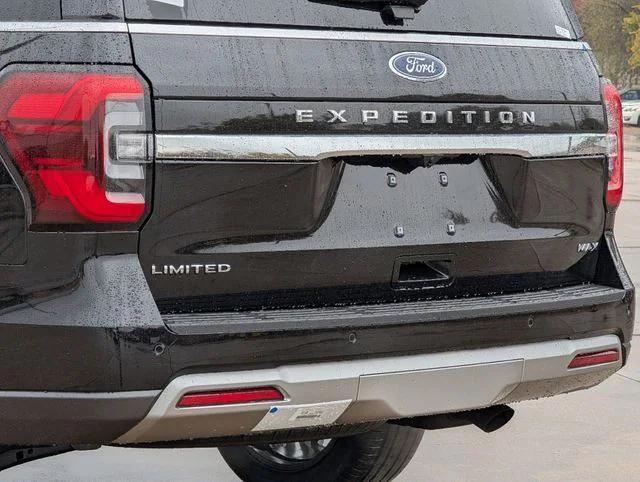 new 2024 Ford Expedition car, priced at $69,051