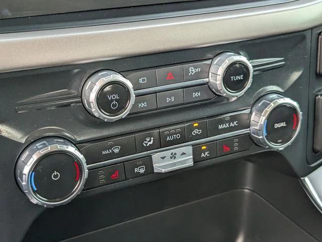 new 2025 Ford F-150 car, priced at $47,902