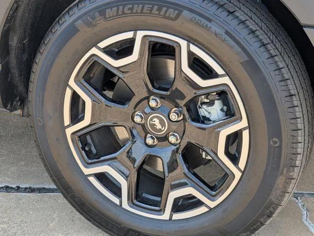 new 2025 Ford Bronco Sport car, priced at $31,989