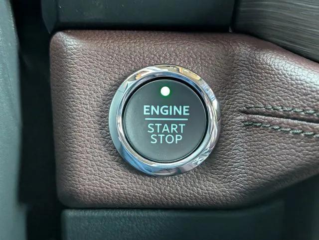 new 2024 Ford Expedition car, priced at $65,856