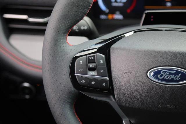 new 2025 Ford Explorer car, priced at $43,399