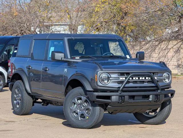 new 2024 Ford Bronco car, priced at $46,406