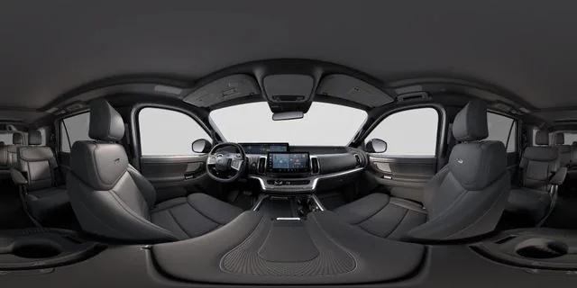 new 2025 Ford Expedition car, priced at $77,698