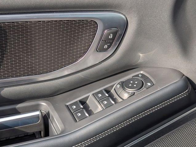 new 2025 Ford Expedition car, priced at $77,698