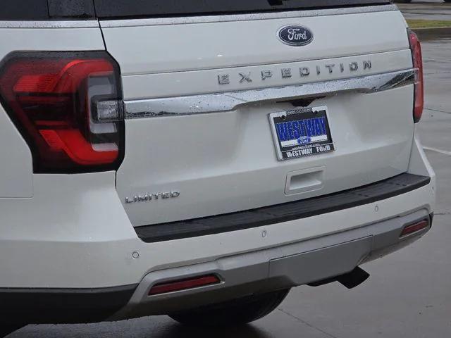 new 2024 Ford Expedition car, priced at $68,515