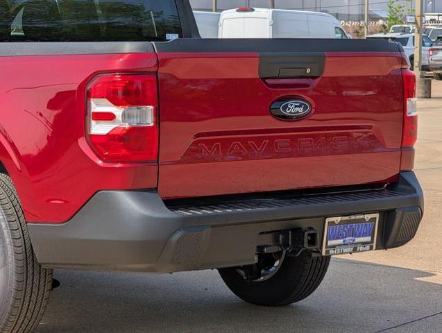 new 2025 Ford Maverick car, priced at $30,738