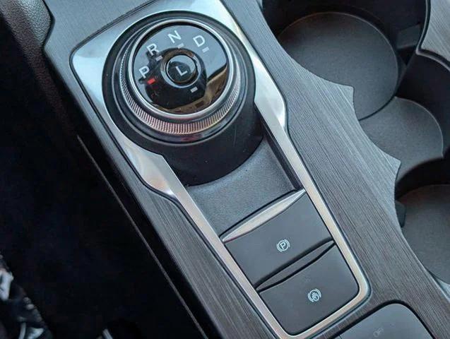 new 2025 Ford Escape car, priced at $25,404