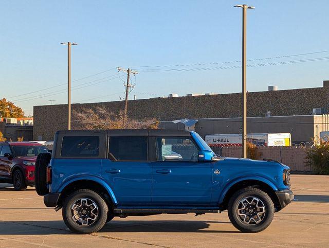 new 2024 Ford Bronco car, priced at $53,379