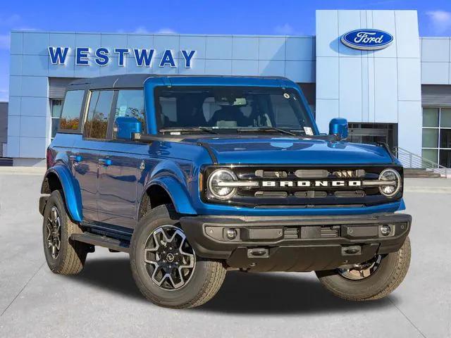 new 2024 Ford Bronco car, priced at $53,379