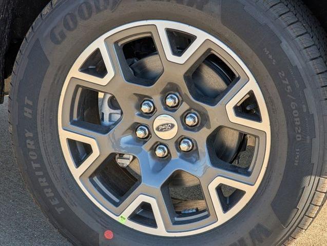 new 2025 Ford F-150 car, priced at $44,324
