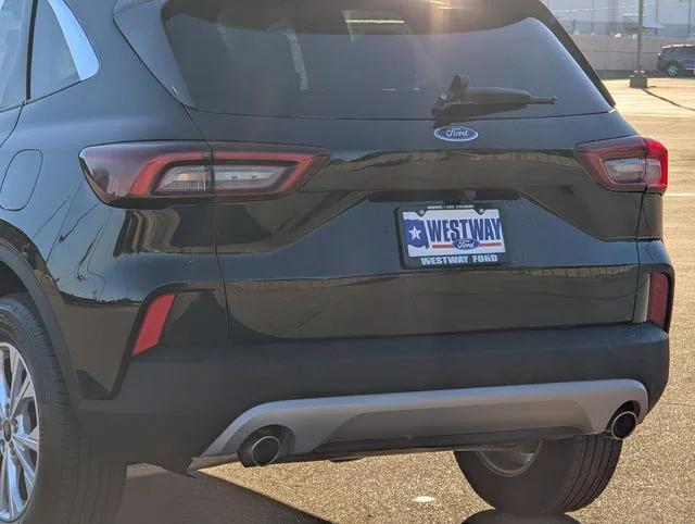 used 2023 Ford Escape car, priced at $21,587