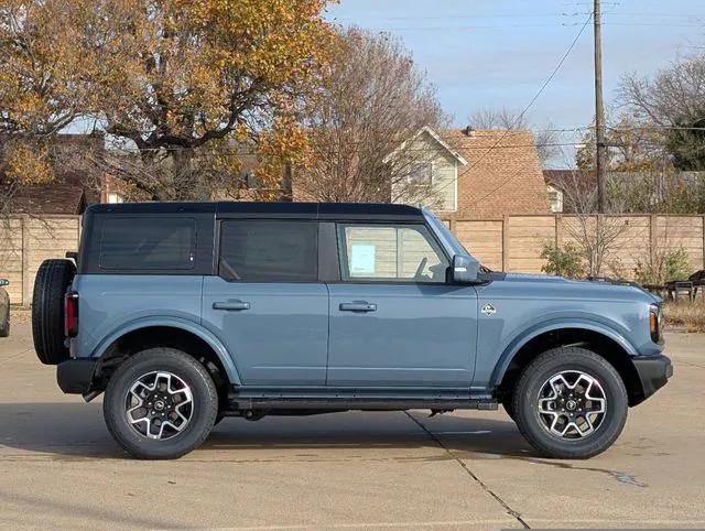 new 2024 Ford Bronco car, priced at $54,354