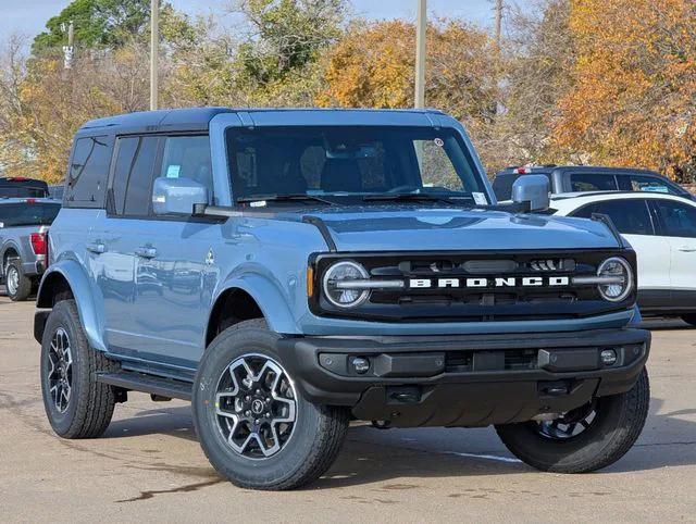 new 2024 Ford Bronco car, priced at $54,354