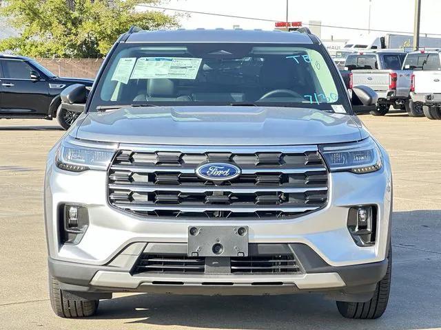 new 2025 Ford Explorer car, priced at $40,975