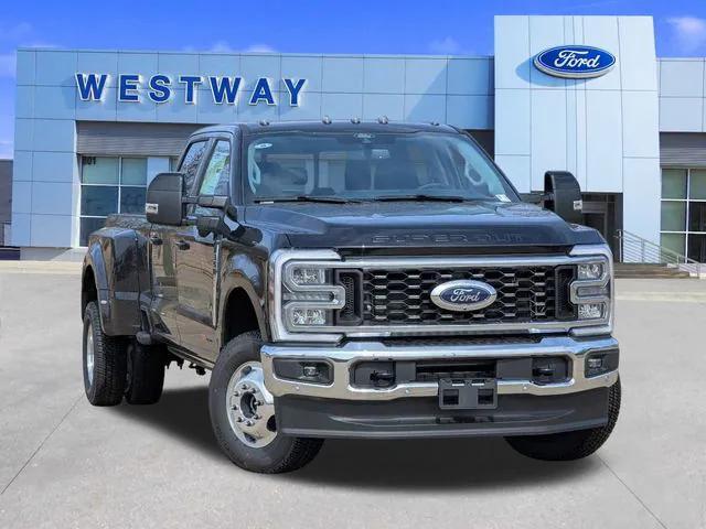 new 2025 Ford F-350 car, priced at $89,415