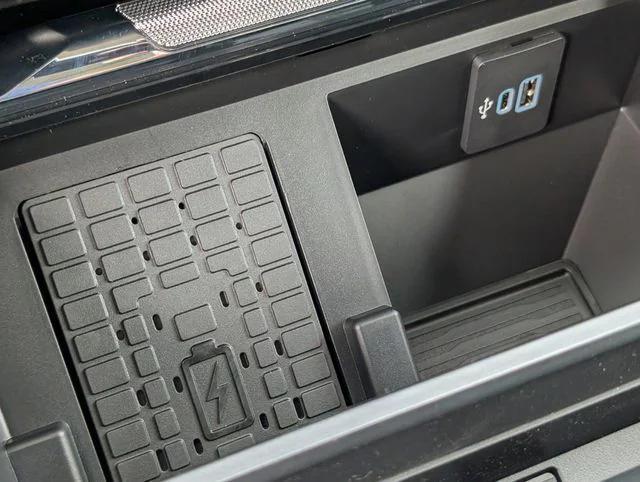 new 2025 Ford F-350 car, priced at $89,415