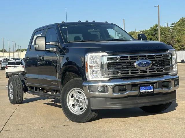 new 2024 Ford F-350 car, priced at $65,194