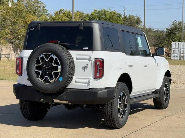 new 2024 Ford Bronco car, priced at $49,225