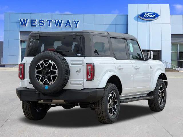new 2024 Ford Bronco car, priced at $47,324