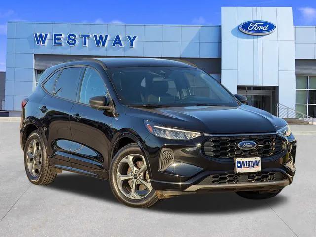 used 2023 Ford Escape car, priced at $19,487