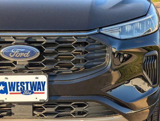 used 2023 Ford Escape car, priced at $19,487