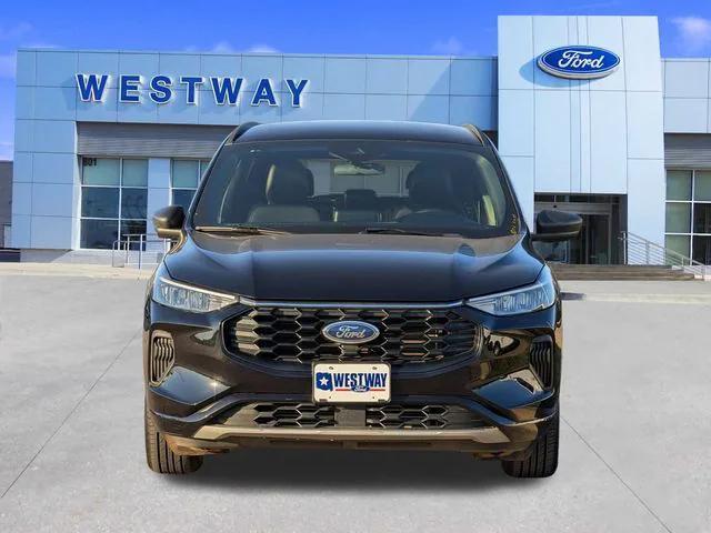 used 2023 Ford Escape car, priced at $19,487