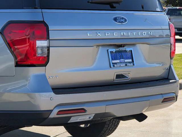 new 2024 Ford Expedition car, priced at $58,781