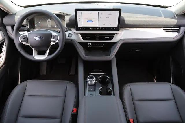 new 2025 Ford Explorer car, priced at $38,998
