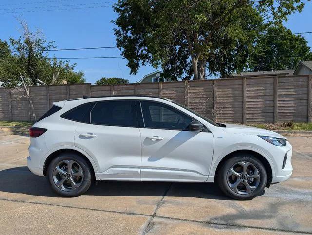 new 2024 Ford Escape car, priced at $28,879