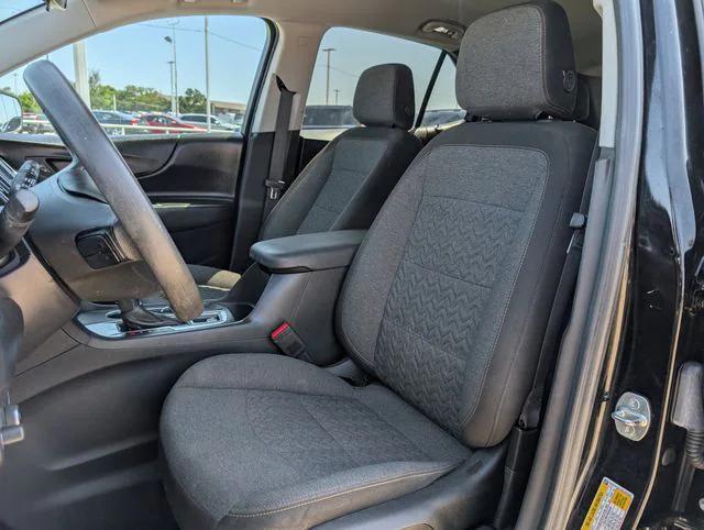 used 2022 Chevrolet Equinox car, priced at $18,375
