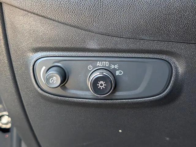 used 2022 Chevrolet Equinox car, priced at $18,375
