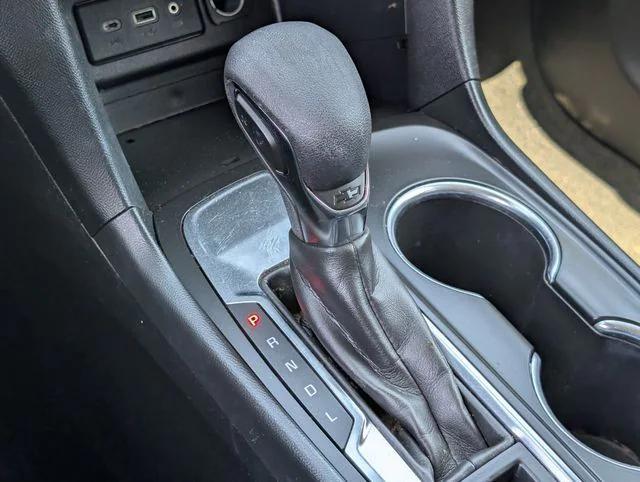 used 2022 Chevrolet Equinox car, priced at $18,375