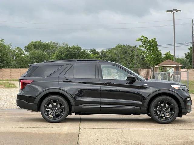 new 2024 Ford Explorer car, priced at $44,868