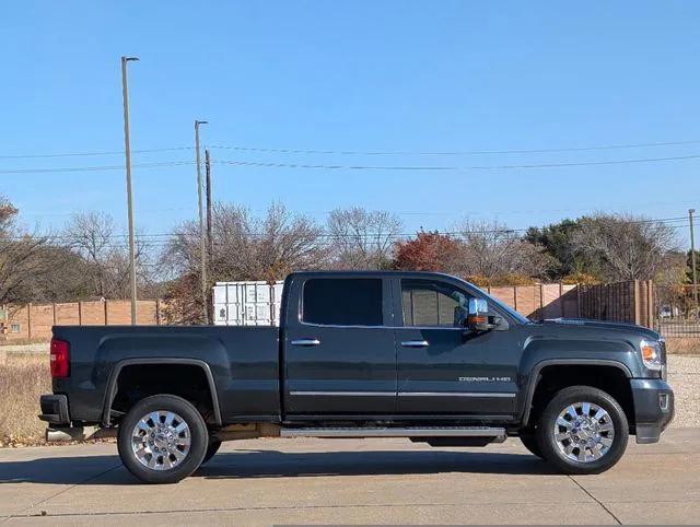 used 2017 GMC Sierra 2500 car, priced at $45,513