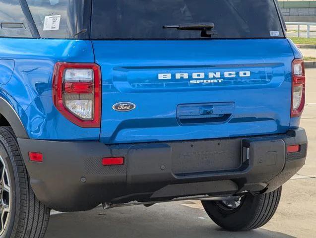 new 2025 Ford Bronco Sport car, priced at $33,084