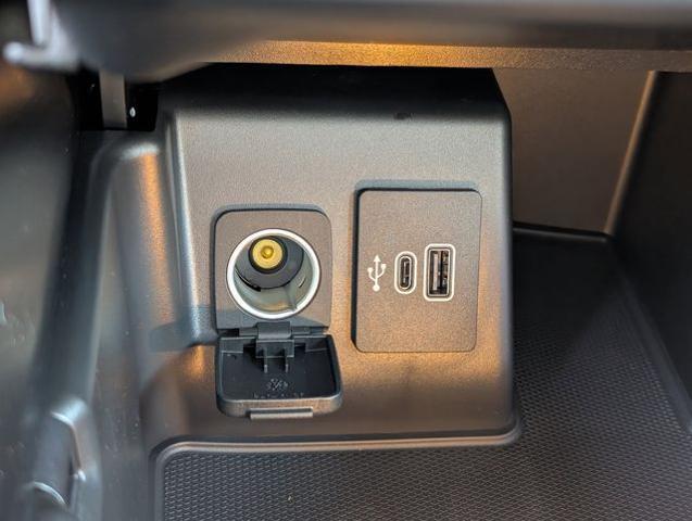 new 2025 Ford Explorer car, priced at $38,649