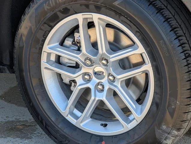 new 2025 Ford Explorer car, priced at $38,649