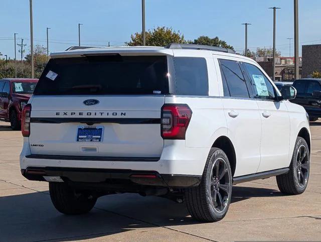 new 2024 Ford Expedition car, priced at $67,372