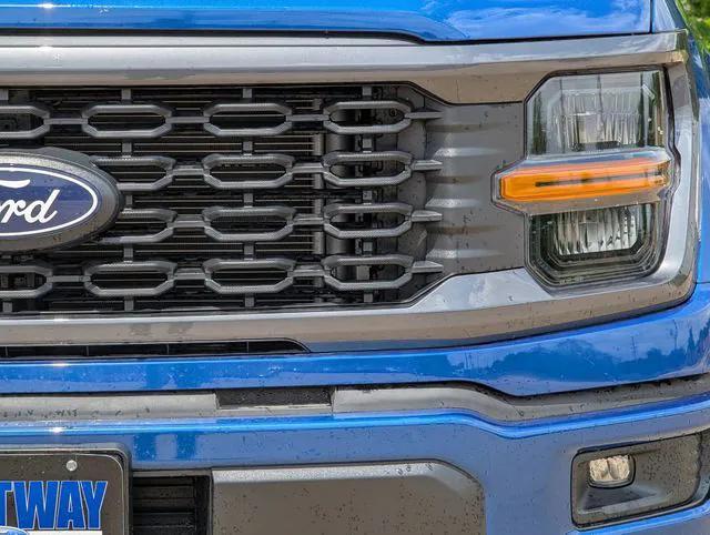 new 2025 Ford F-150 car, priced at $40,654