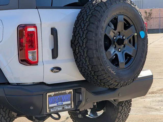 new 2024 Ford Bronco car, priced at $47,204