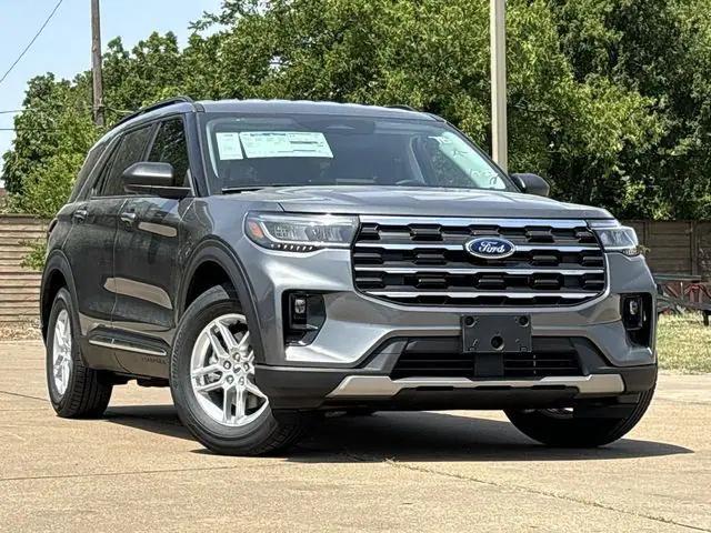 new 2025 Ford Explorer car, priced at $40,975