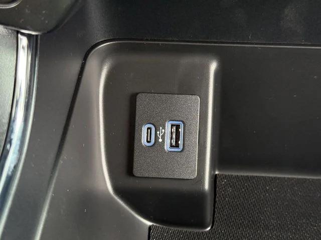new 2024 Ford F-150 car, priced at $38,059