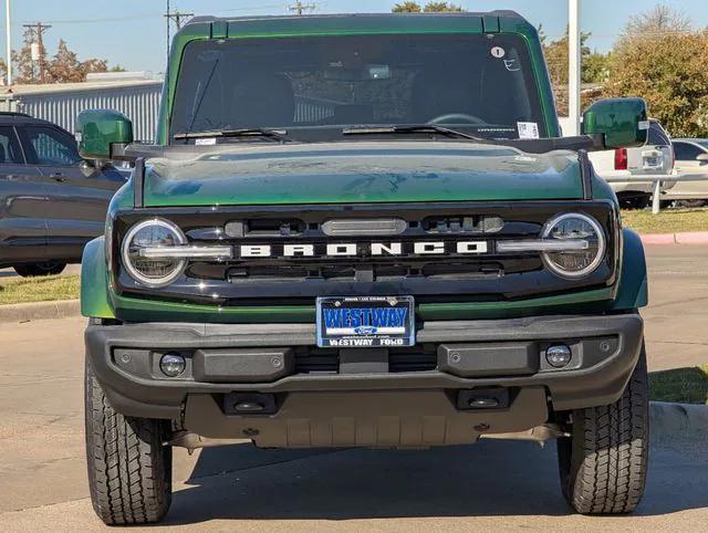 new 2024 Ford Bronco car, priced at $53,379