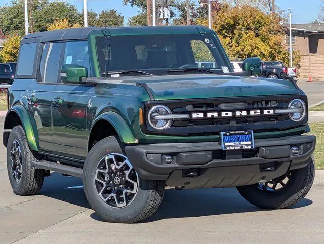 new 2024 Ford Bronco car, priced at $53,379