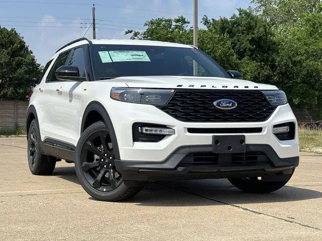 new 2024 Ford Explorer car, priced at $45,600