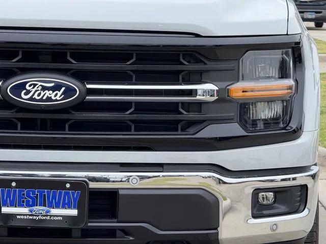 new 2024 Ford F-150 car, priced at $52,736